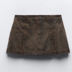 New With Tags Zara Mini Pleated Skort